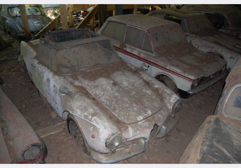 Illustration for article titled All 700+ Historischer Autofriedhof Gürbetal Cars To Be Sold!